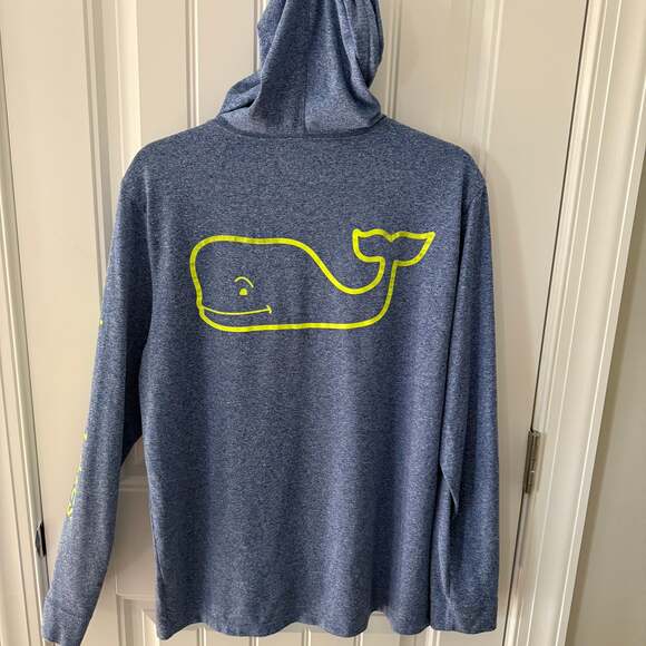 Vineyard Vines Men's Blue Lightweight Hoodie with Whale Logo Size S - Picture 2 of 4